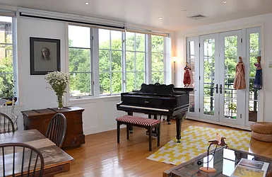 Rented by Brown Harris Stevens