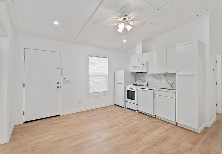 720 Pritchett Ln #22 — Photo 1