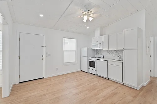 720 Pritchett Ln Photo 1