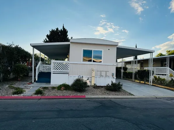 1218 E Cleveland Ave Space 61, Madera, CA 93638