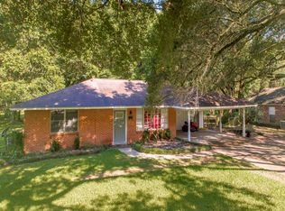 333 W Magnolia Dr, Baker, LA 70714