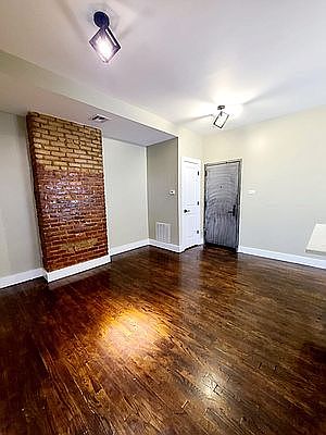 3rd image of 647 E 222nd St #2B