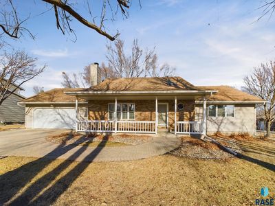 2904 E 52nd St, Sioux Falls, SD, 57103