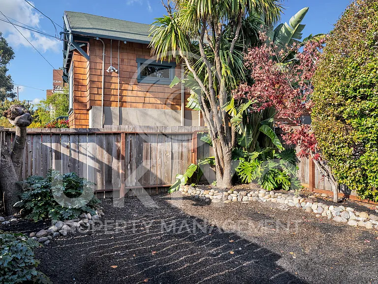 5201 Market St — Photo 3