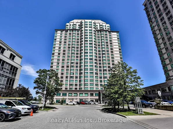 11 Lee Centre Dr, Toronto, ON
