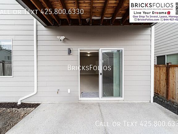 2nd image of 5162 86th Ave NE #B