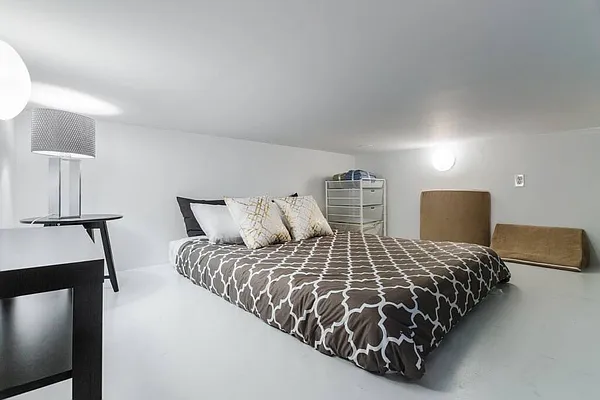 Rented by The Downtown LLC | media 34