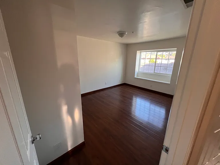 2221 Orange Grove Ave #B — Photo 12