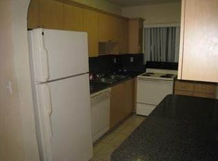 980 NE 170th St APT 118, North Miami Beach, FL 33162