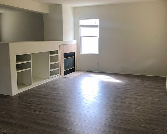 4th image of 13037 Mira Mar Dr