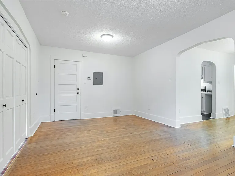 836 E Dayton St #1 — Photo 11
