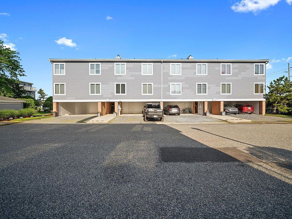1st image of 314 Limpet Dr #314