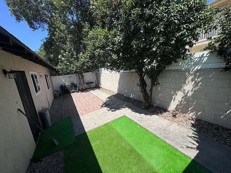 7222 Allott Ave — Photo 17
