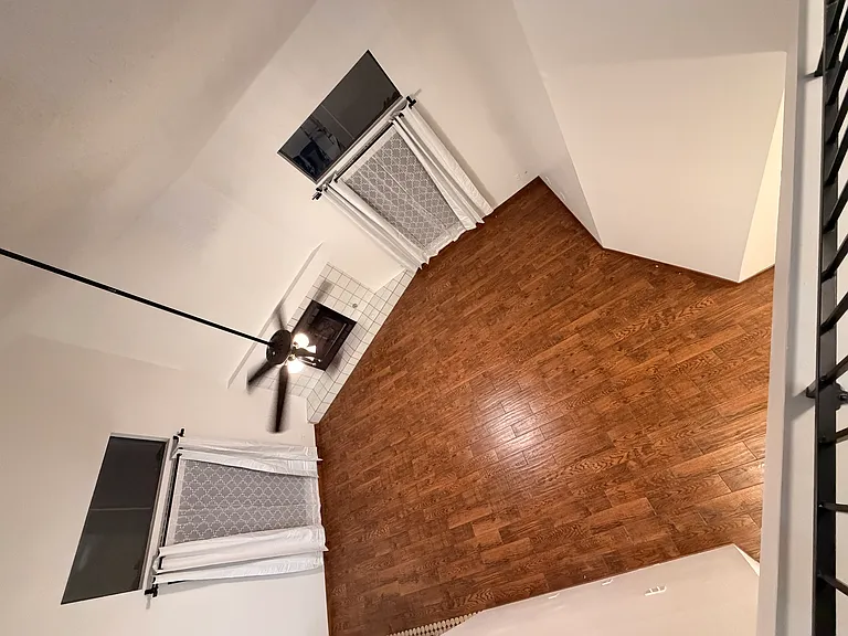 6665 Gatehouse Ln — Photo 4