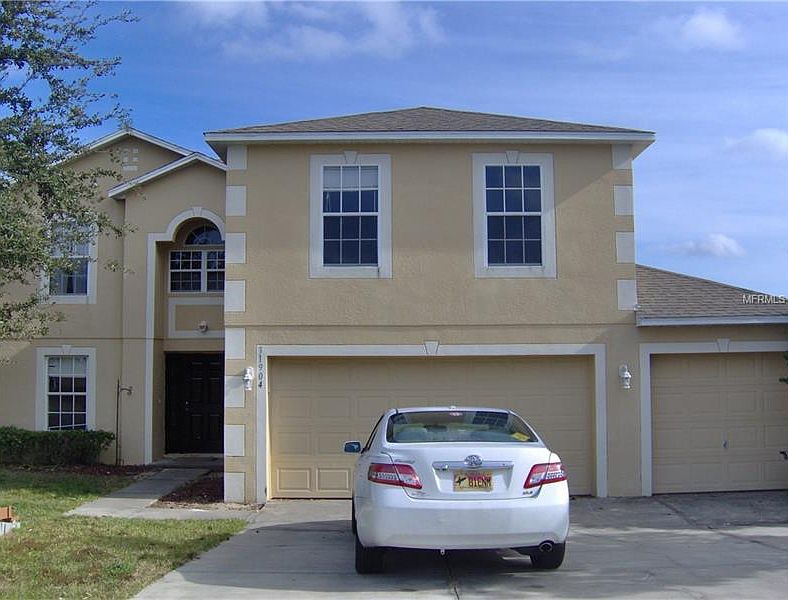 1st image of 31904 Parkdale Dr