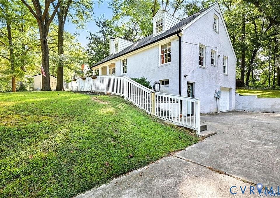 1st image of 2502 Dolin St