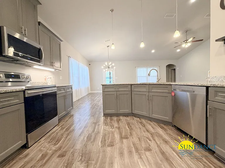 2510 Tree Feather Ct — Photo 6
