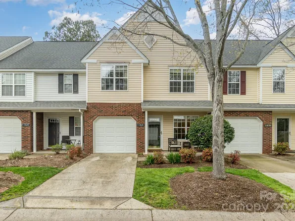 11824 Kevin Henry Pl, Charlotte, NC 28277