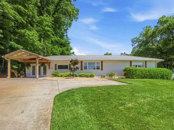 498 Cedar St, Dalton, GA 30720