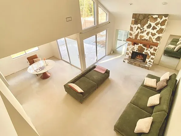 2218 Cedar Forks Dr, Marietta, GA 30062