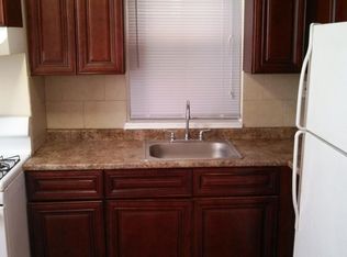 115 Grant Ave #2, Jersey City, NJ 07305