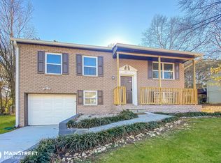 987 Lynwood Pl, Forest Park, GA 30297