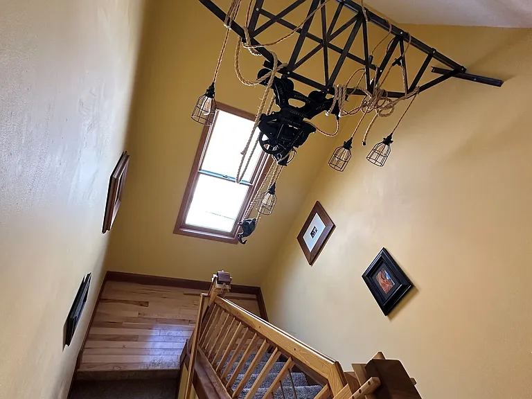 1128 Creekside Cir — Photo 20