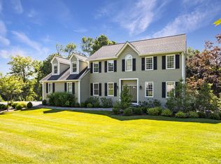 9 Carriage Hill Rd, Brewster, NY 10509