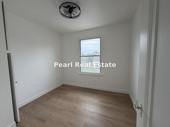 5th image of 18903 Santa Rosa Dr #2N