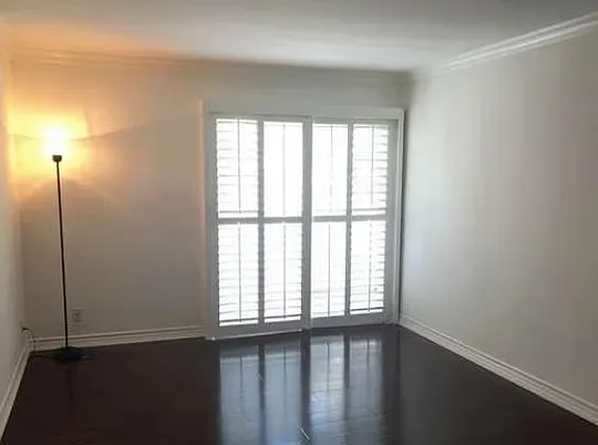 1741 Granville Ave #110 — Photo 3