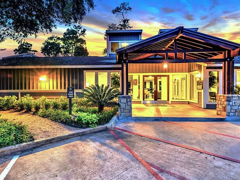 Estates at Cypress — Photo 24