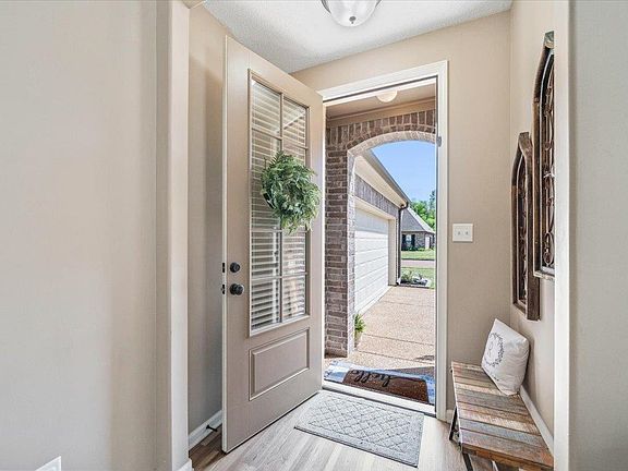 5th image of 5135 Oliver Grove Ln