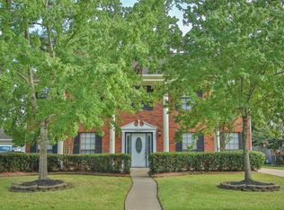 16527 Rainbow Lake Rd, Houston, TX 77095