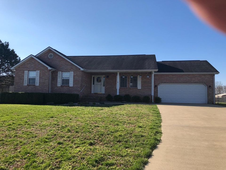 2nd image of 67 Blossom Ridge Dr