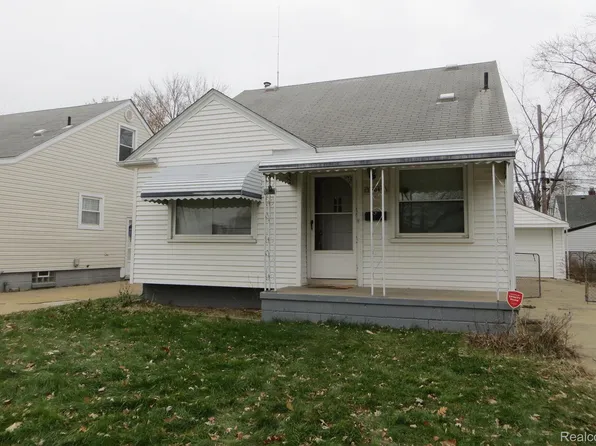 22068 David Ave, Eastpointe, MI 48021