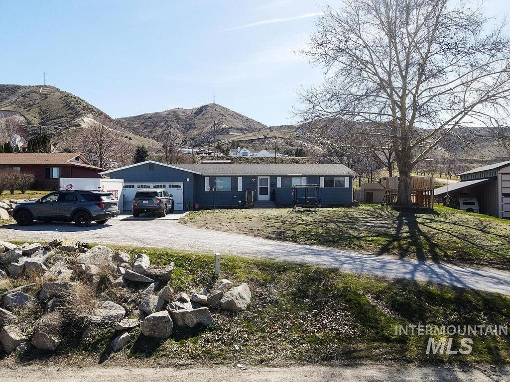 811 E South Slope Rd, Emmett, ID 83617 Zillow