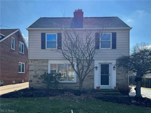 23818 E Silsby Rd, Cleveland, OH 44122
