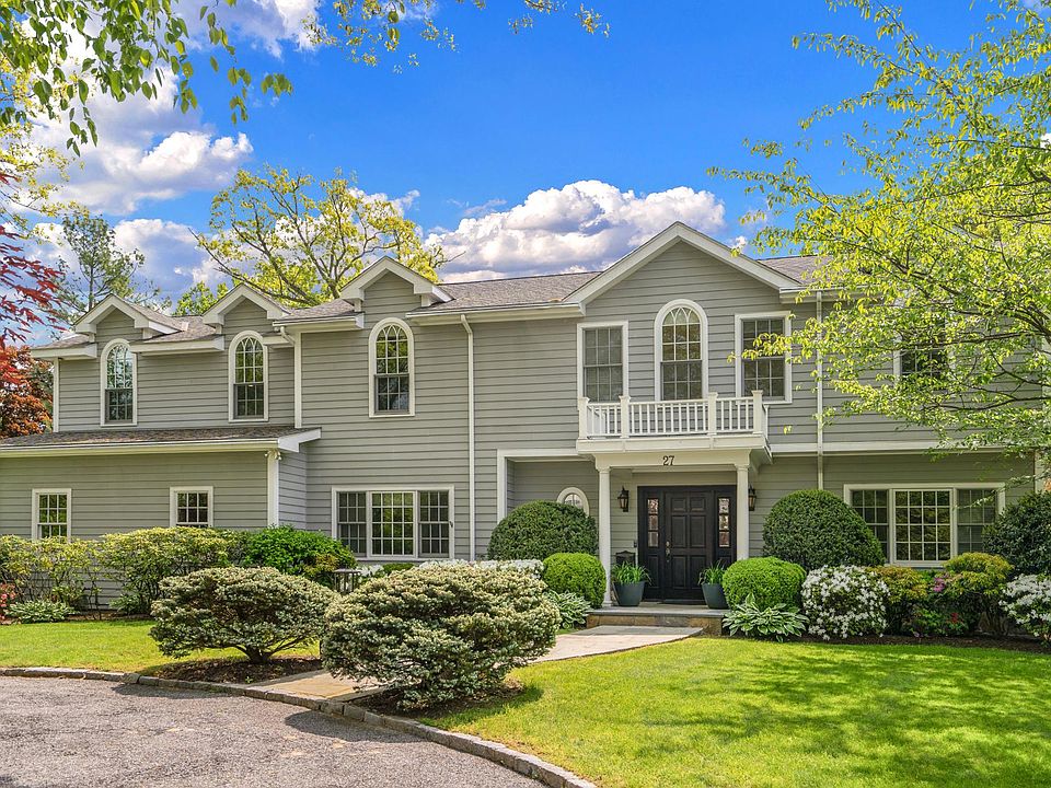 1st image of 27A Stonewall Ln