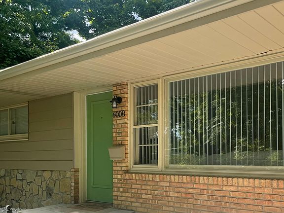 3rd image of 6008 Cambridge Ave