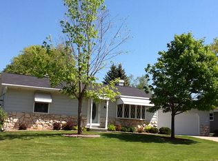 191 Hillock Ct, Appleton, WI 54914