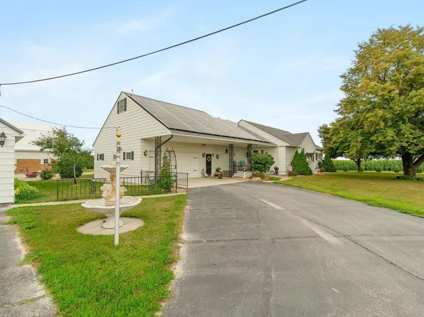 1173 210th St, Jesup, IA 50648