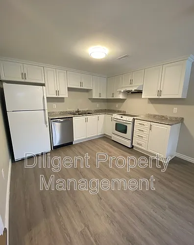 1528 Redwood Dr #LOWER Photo 1