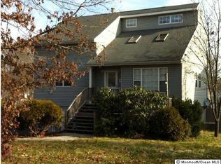 541 Parkwood Ave, Toms River, NJ 08753