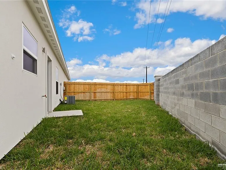 2302 N 37th Ln #2 — Photo 19