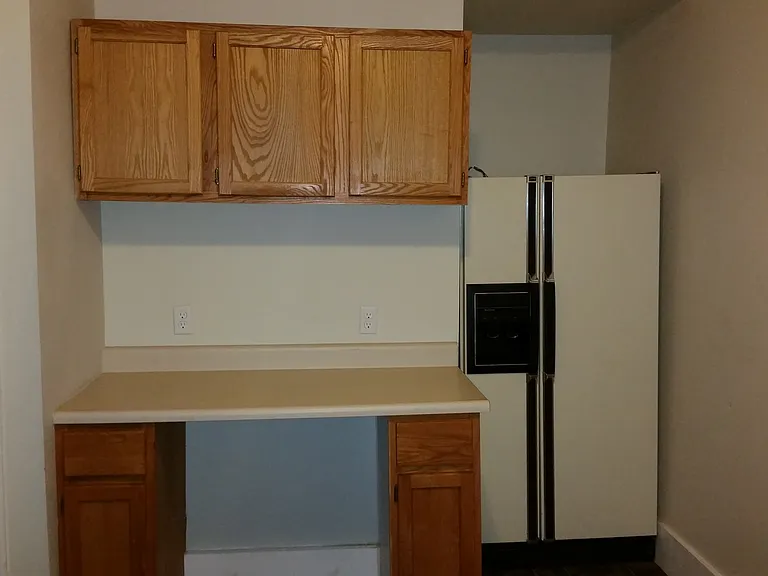 113 Woodward St — Photo 7