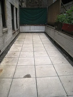 Rented by City Connections Realty | media 7