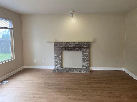 5th image of 25324 153rd St E