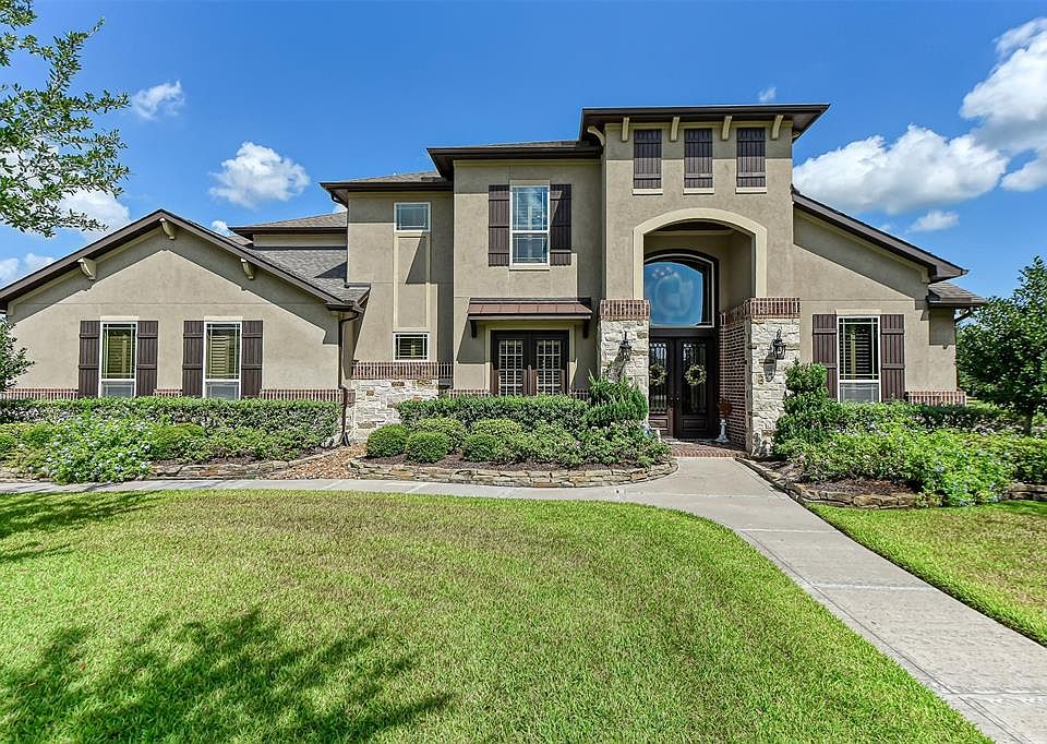1st image of 21410 Fairhaven Creek Dr