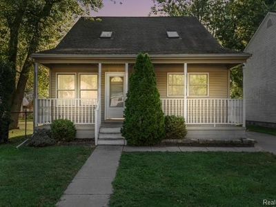 5719 Huron St, Dearborn Heights, MI, 48125