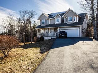 477 Preakness Cres, Fall River, NS B2T 1W8